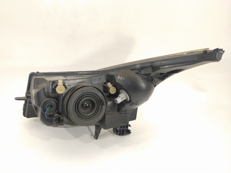 Recambio de faro derecho para chevrolet cruze ls referencia OEM IAM 12413 13063 