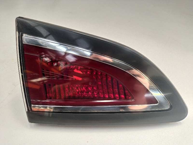 Recambio de piloto trasero izquierdo en porton para renault scenic iii dynamique referencia OEM IAM 265551471R 265550018R 265551