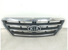 Recambio de rejilla delantera para kia sorento 2.5 crdi active referencia OEM IAM 863503E020  