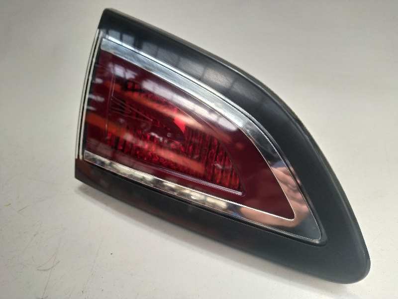 Recambio de piloto trasero izquierdo en porton para renault scenic iii dynamique referencia OEM IAM 265551471R 265550018R 265551
