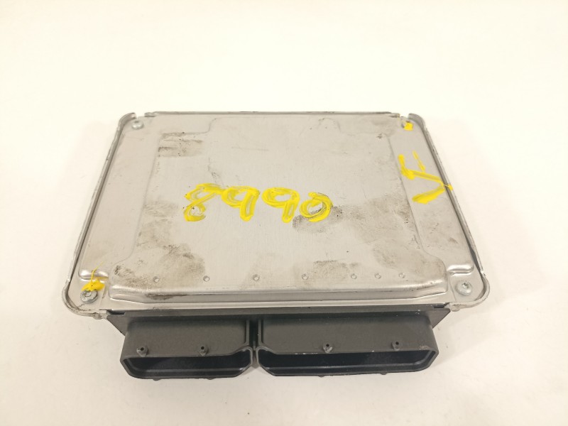 Recambio de centralita motor uce para volkswagen passat berlina (3b3) advance referencia OEM IAM 038906019KE  