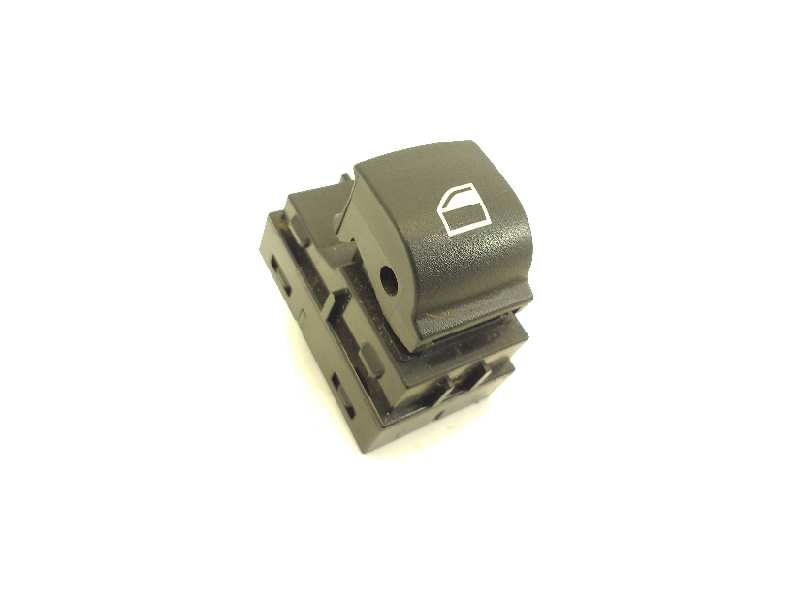 Recambio de mando elevalunas delantero derecho para bmw serie 3 lim. (f30) 316d referencia OEM IAM 920810702  