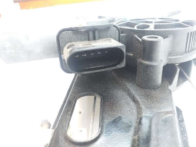 Recambio de elevalunas delantero derecho para bmw serie 3 lim. (f30) 316d referencia OEM IAM 7259824 13262410 71019003