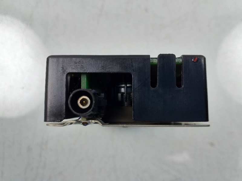 Recambio de modulo electronico para mercedes-benz clase c (w205) familiar c 220 t d 4matic (205.205) referencia OEM IAM A2059051