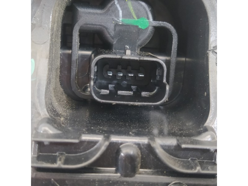 Recambio de piloto trasero izquierdo para renault clio iv 1.2 16v referencia OEM IAM 265553752R  