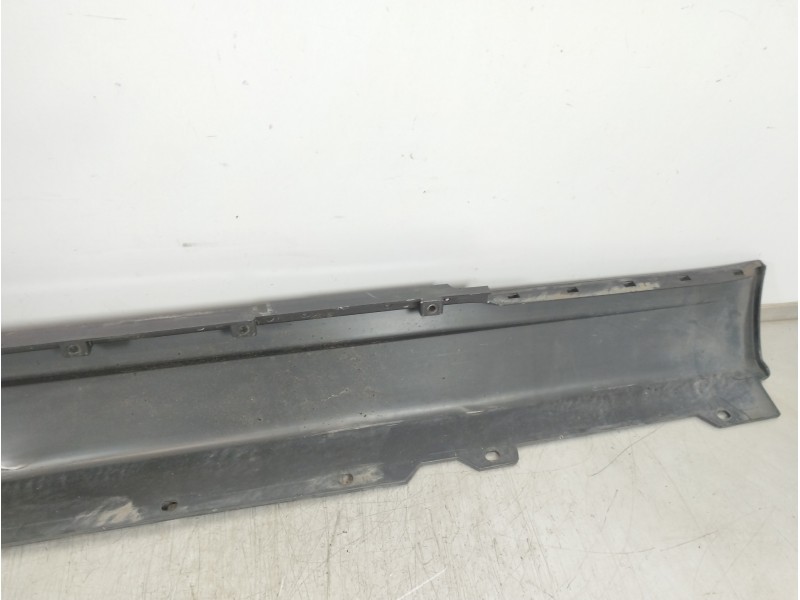 Recambio de faldon lateral para jaguar xk coupé/convertible 4.2 v8 32v cat referencia OEM IAM 6W8310155  