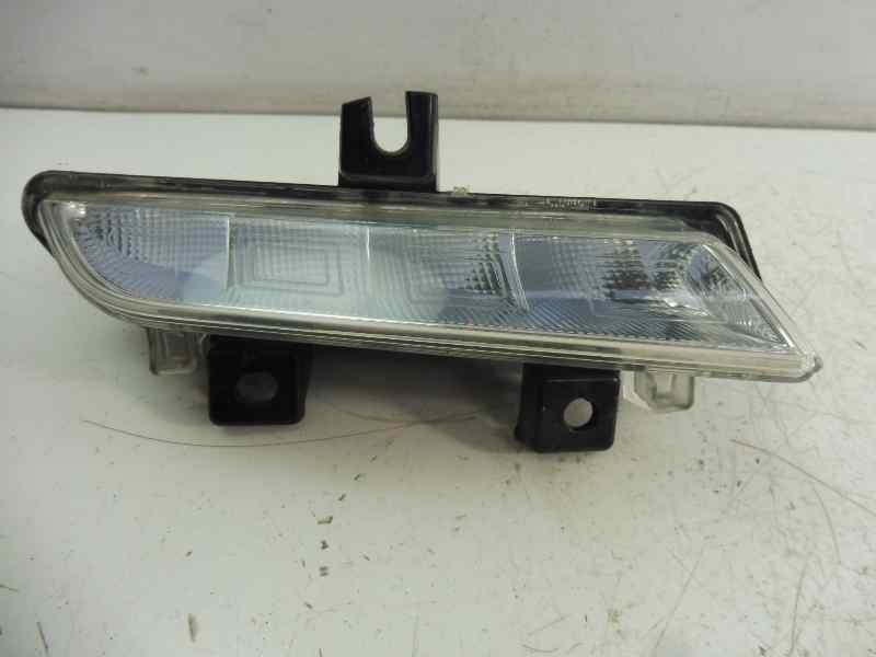 Recambio de piloto delantero derecho para renault clio iv dynamique referencia OEM IAM 89208541 266000411R 