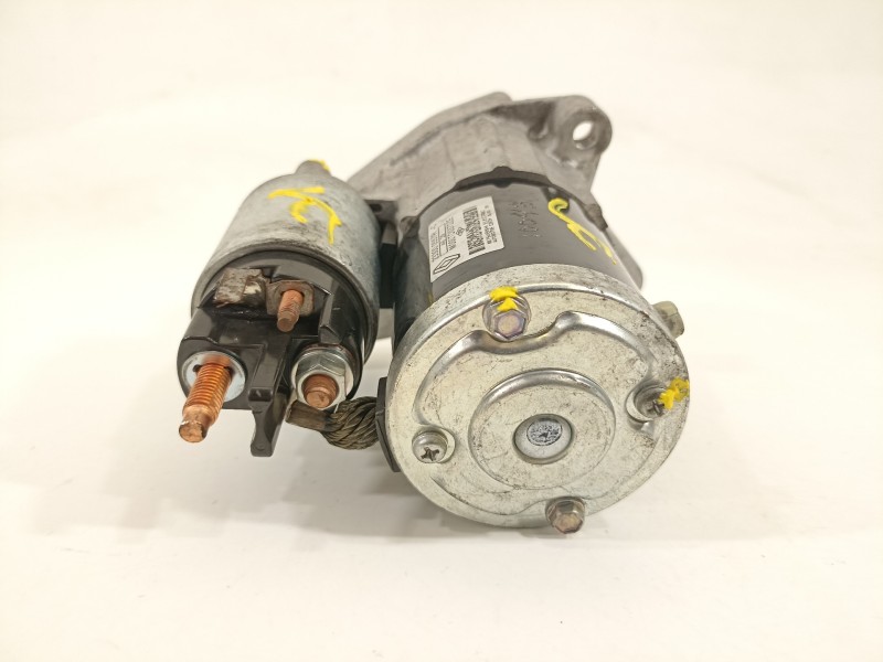 Recambio de motor arranque para dacia duster ambiance 4x2 referencia OEM IAM 233000557R  