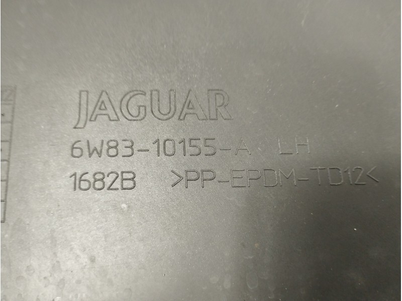 Recambio de faldon lateral para jaguar xk coupé/convertible 4.2 v8 32v cat referencia OEM IAM 6W8310155  