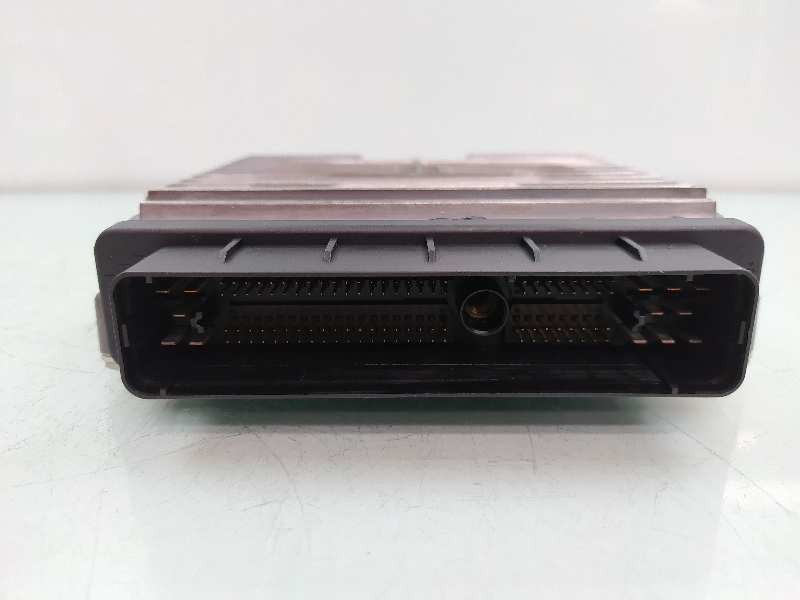 Recambio de centralita motor uce para ssangyong rodius xdi referencia OEM IAM A6655404032 R0411C013E 28019195