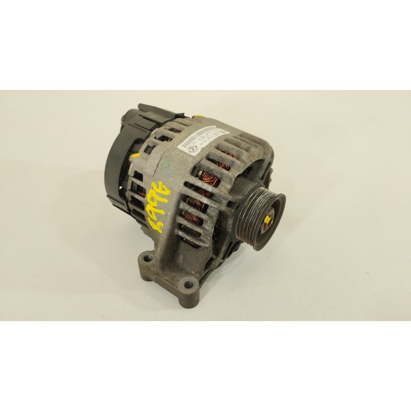 Recambio de alternador para fiat punto berlina (188) 1.2 8v elx (i) referencia OEM IAM 63321775 A1151M 