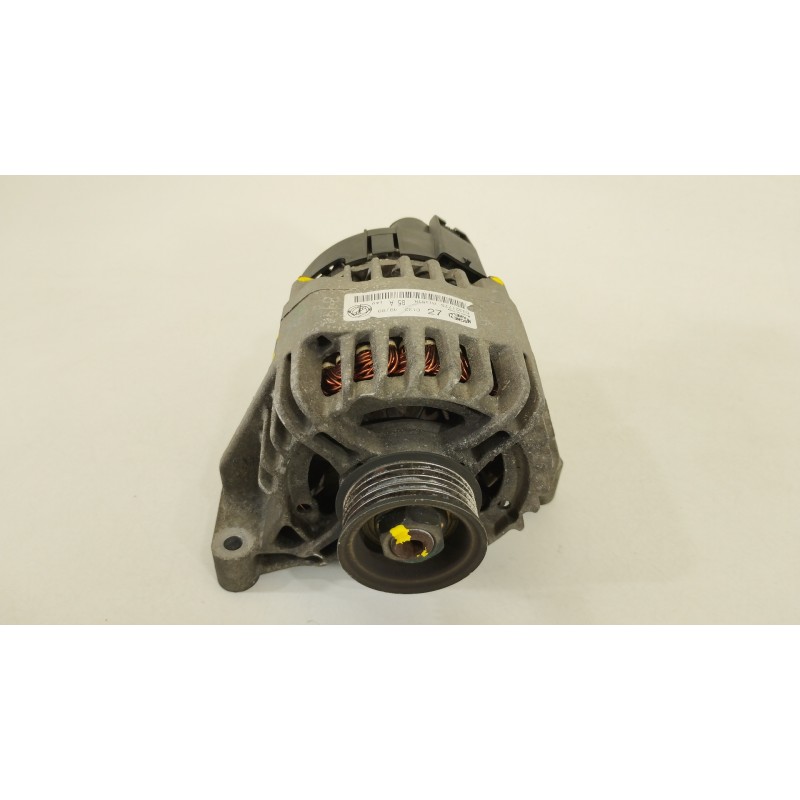 Recambio de alternador para fiat punto berlina (188) 1.2 8v elx (i) referencia OEM IAM 63321775 A1151M 