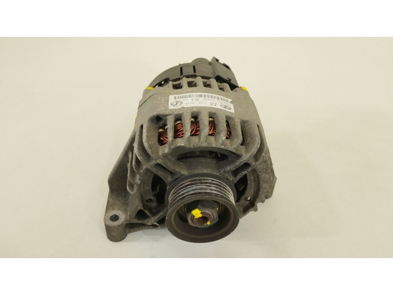 Recambio de alternador para fiat punto berlina (188) 1.2 8v elx (i) referencia OEM IAM 63321775 A1151M 