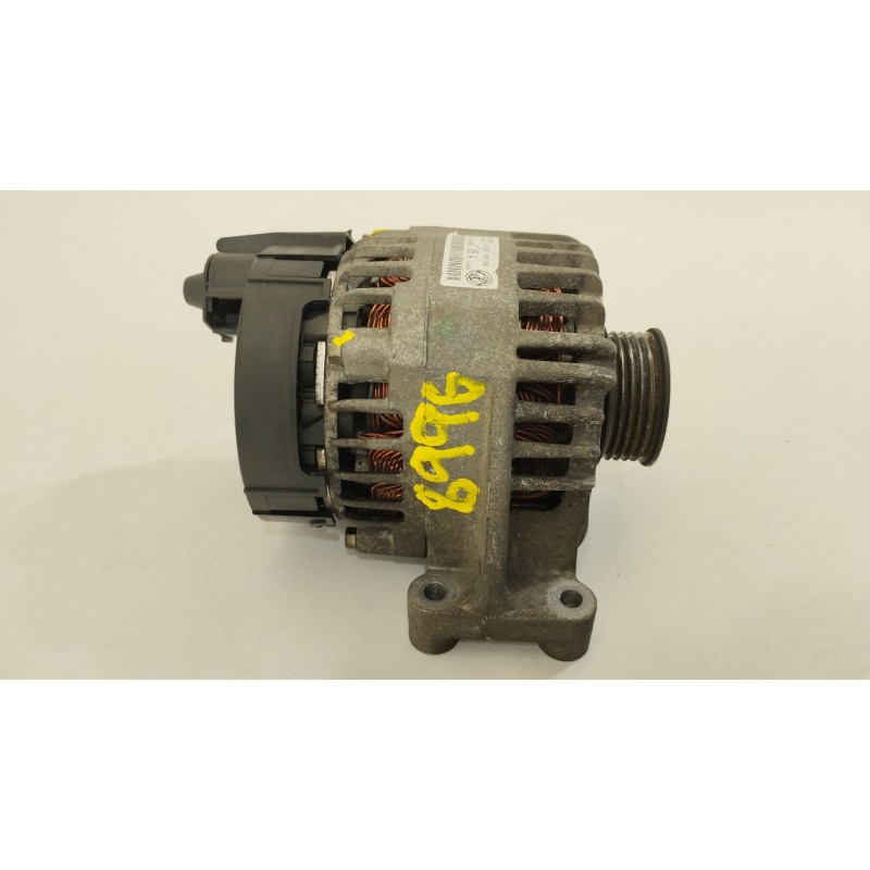 Recambio de alternador para fiat punto berlina (188) 1.2 8v elx (i) referencia OEM IAM 63321775 A1151M 