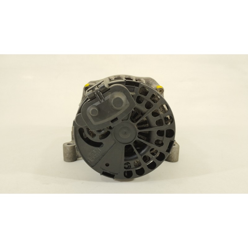 Recambio de alternador para fiat punto berlina (188) 1.2 8v elx (i) referencia OEM IAM 63321775 A1151M 