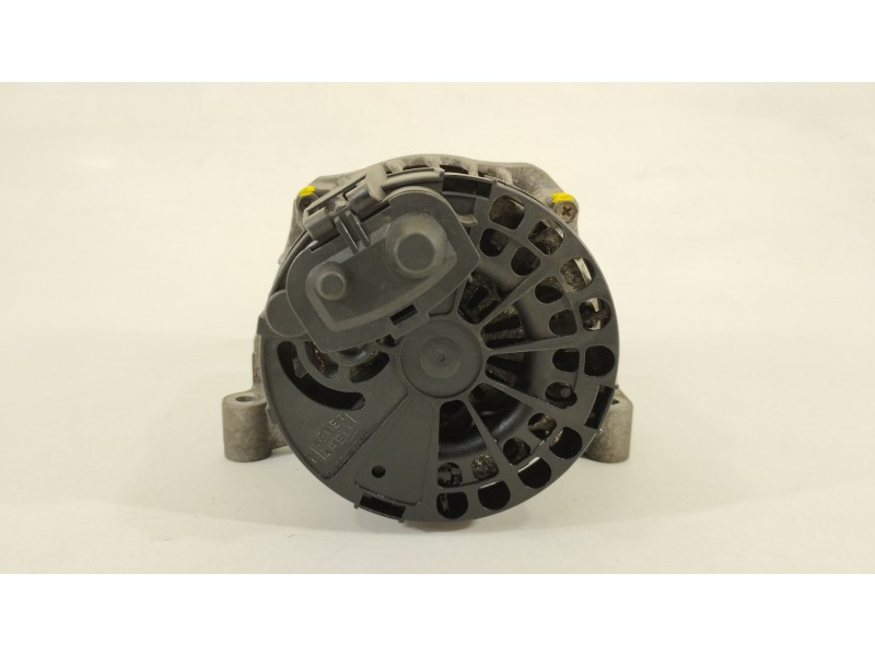 Recambio de alternador para fiat punto berlina (188) 1.2 8v elx (i) referencia OEM IAM 63321775 A1151M 
