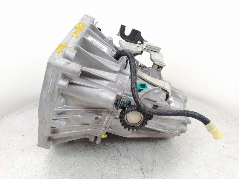 Recambio de caja cambios para dacia duster ambiance 4x2 referencia OEM IAM TL4082  