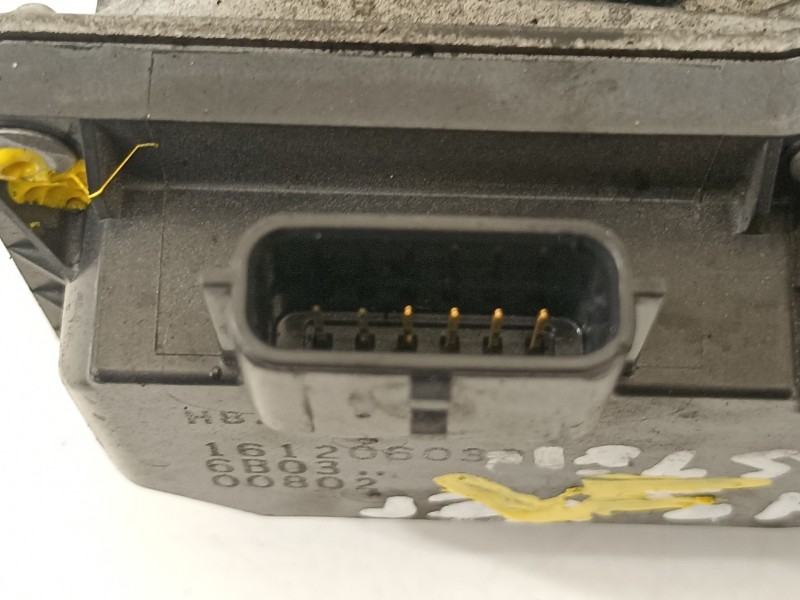 Recambio de caja mariposa para dacia duster ambiance 4x2 referencia OEM IAM 161206038R  