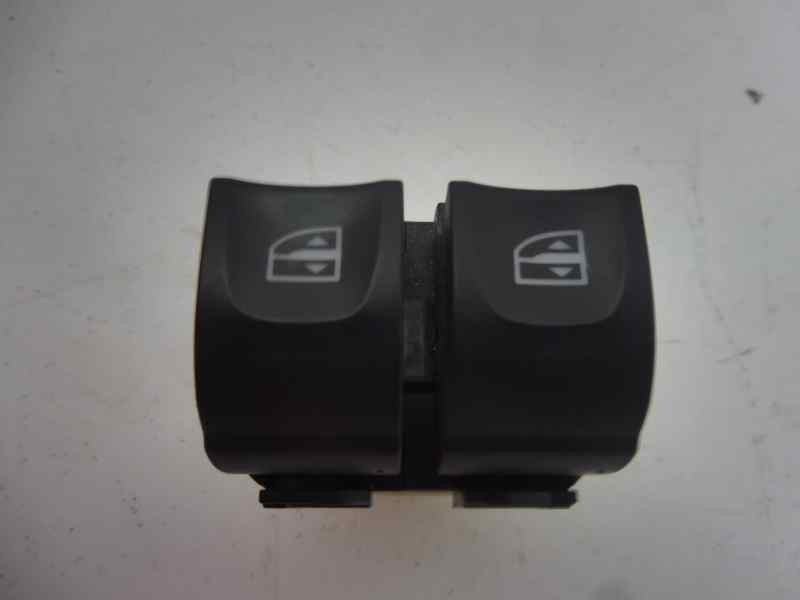 Recambio de mando elevalunas delantero izquierdo para renault clio iv dynamique referencia OEM IAM 254118722R  