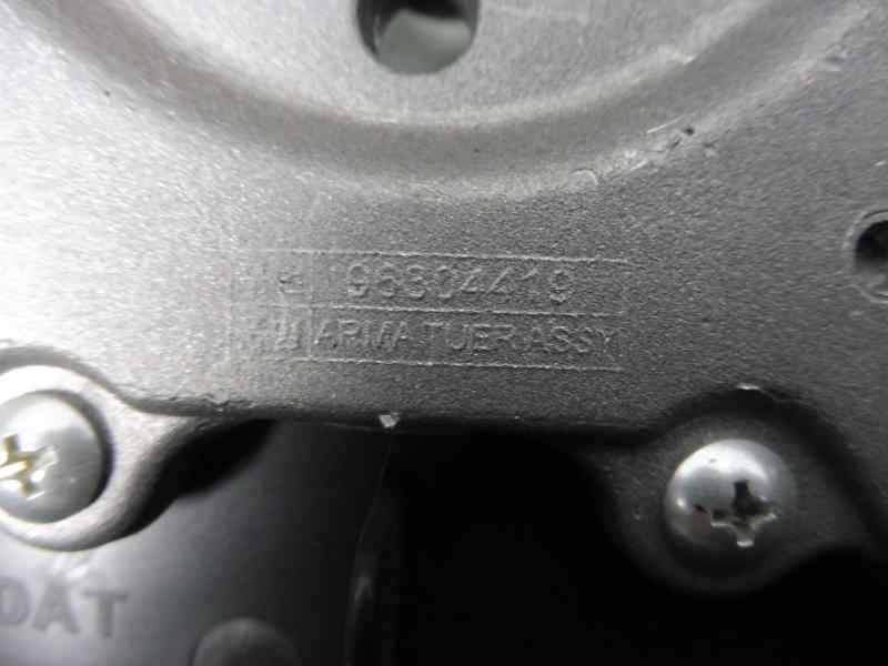 Recambio de volante para chevrolet matiz city referencia OEM IAM 96304419  