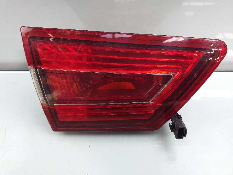 Recambio de piloto trasero izquierdo en porton para renault clio iv business referencia OEM IAM 265552424R  