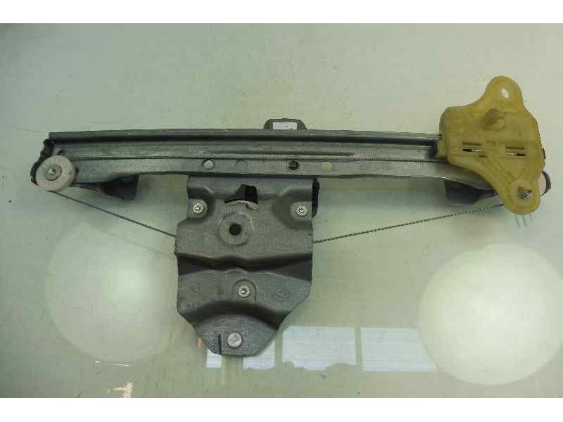 Recambio de elevalunas trasero derecho para renault clio iv dynamique referencia OEM IAM 827008880F 128001471B 