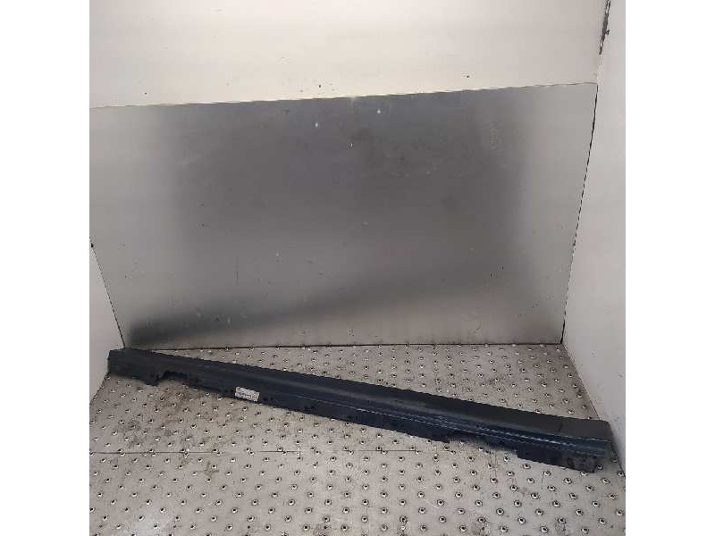 Recambio de faldon lateral para bmw serie 3 lim. (f30) 320d referencia OEM IAM   