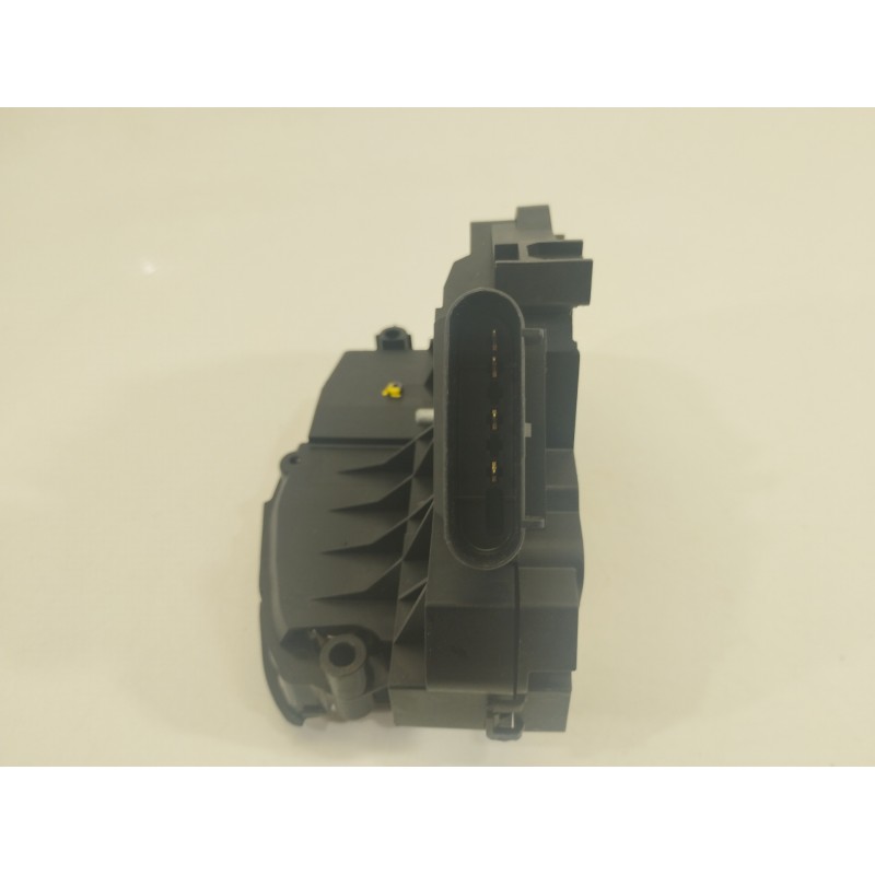 Recambio de cerradura puerta delantera derecha para ford c-max (ceu) business edition referencia OEM IAM AM5AU21812BE 4064413892