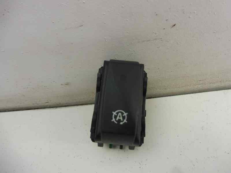 Recambio de mando multifuncion para renault clio iv dynamique referencia OEM IAM 251534917R  
