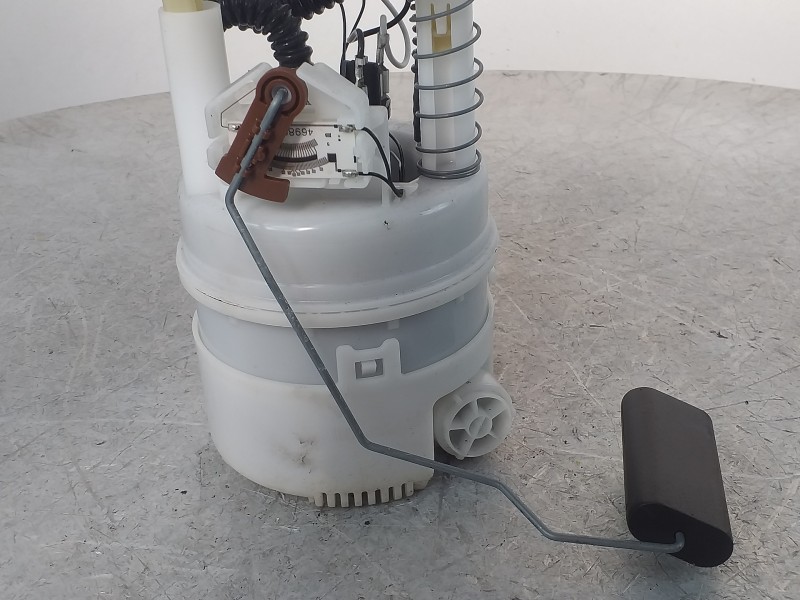 Recambio de bomba combustible para renault clio iv authentique referencia OEM IAM 172025354R  