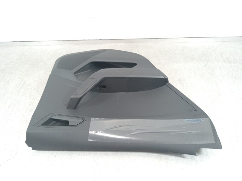 Recambio de guarnecido puerta trasera izquierda para seat ibiza (kj1) fr referencia OEM IAM 6F0867115  