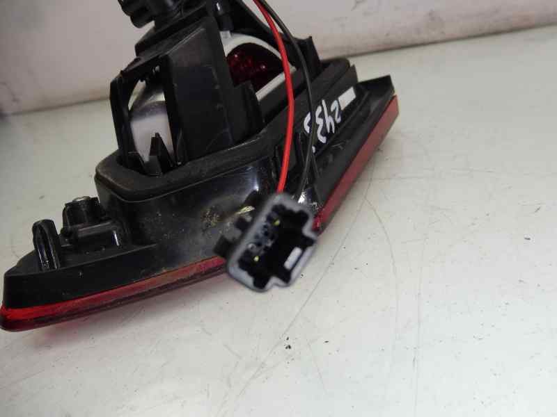 Recambio de piloto trasero izquierdo en porton para renault clio iv dynamique referencia OEM IAM 265552424R  