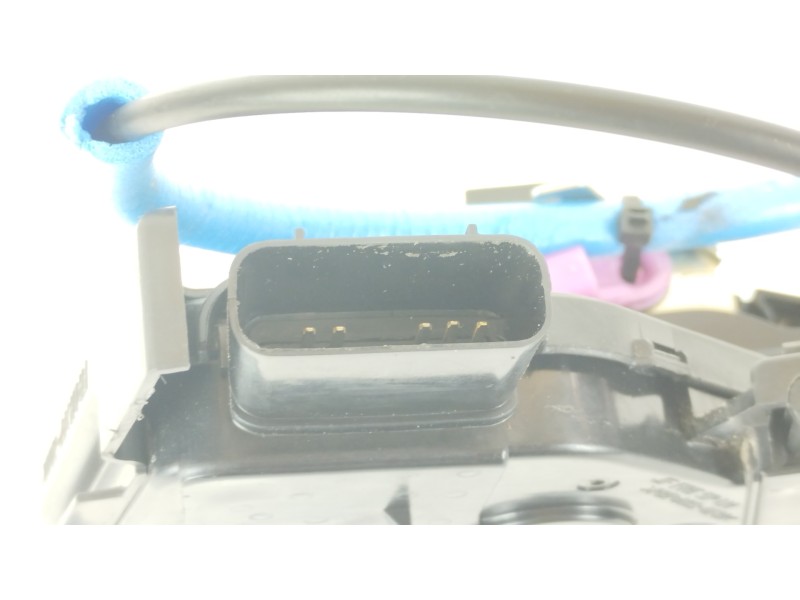 Recambio de cerradura puerta delantera izquierda para kia stonic (ybcuv) drive referencia OEM IAM 81310H8040 813A0H8240 