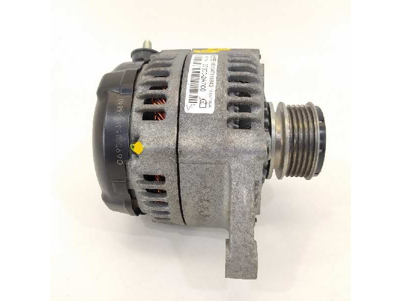 Recambio de alternador para hyundai i30 (gd) referencia OEM IAM 373002A700 MS1042118840 