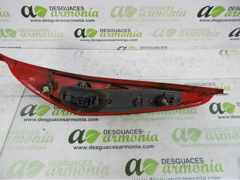 Recambio de piloto trasero izquierdo para fiat punto berlina (188) 1.9 d (i) referencia OEM IAM 46523769   Recambio de piloto trasero izquierdo para fiat punto berlina (188) 1.9 d (i) referencia OEM IAM 46523769
