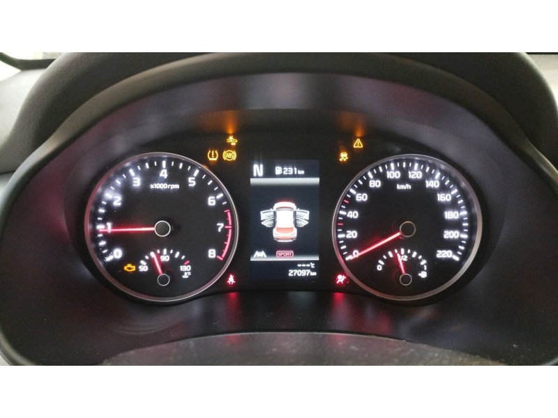 Recambio de cuadro instrumentos para kia stonic (ybcuv) drive referencia OEM IAM 94033H8230  