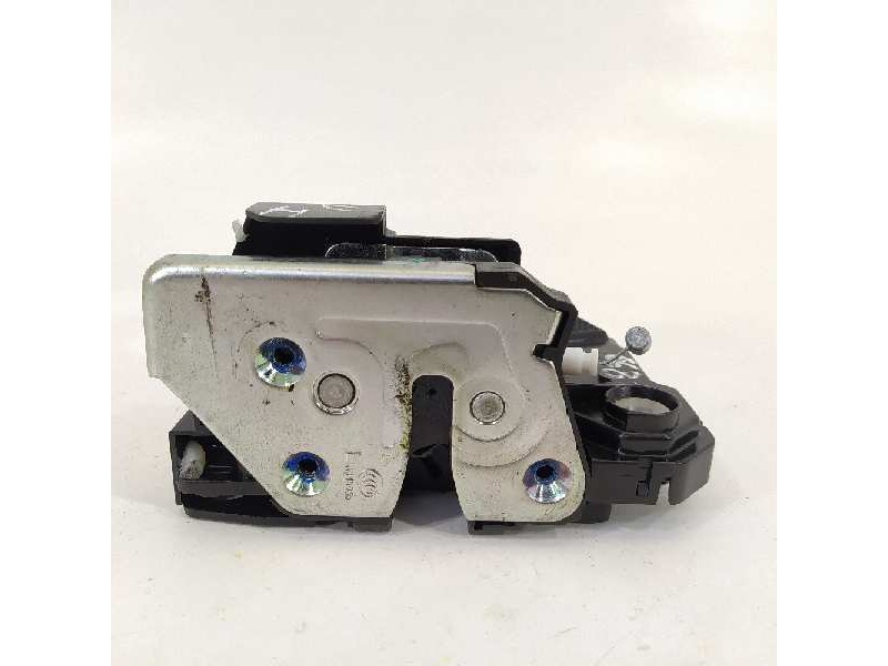 Recambio de cerradura puerta delantera izquierda para hyundai i30 (gd) referencia OEM IAM 81310A6000  