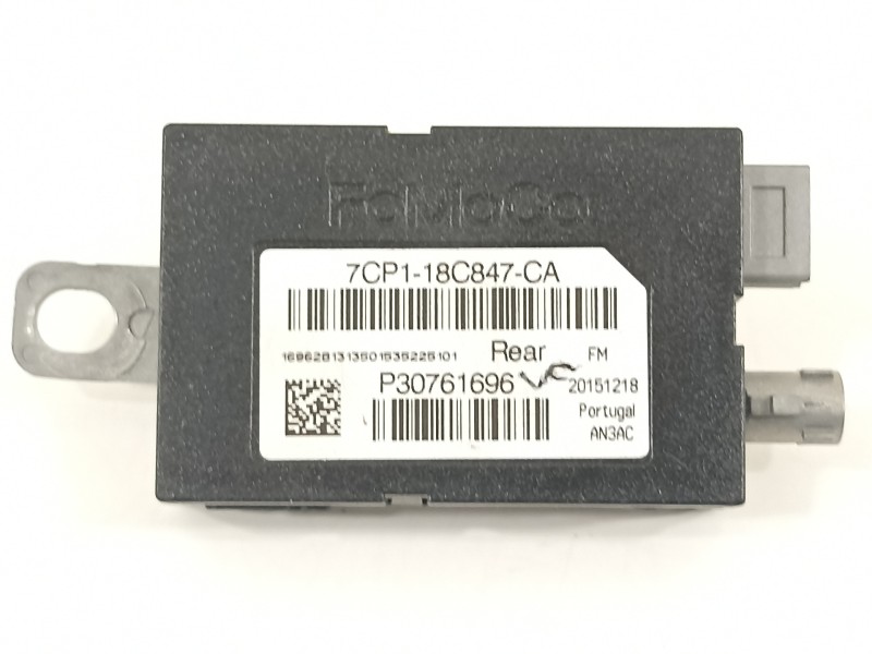 Recambio de antena para ford c-max (ceu) business edition referencia OEM IAM P30761696 7CP118C847CA 