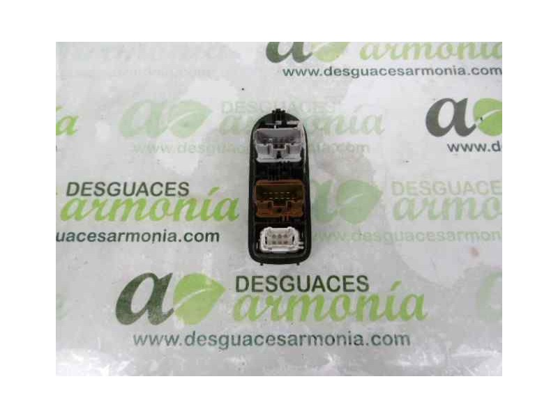 Recambio de mando elevalunas delantero izquierdo para renault scenic ii luxe privilege referencia OEM IAM 156018070  