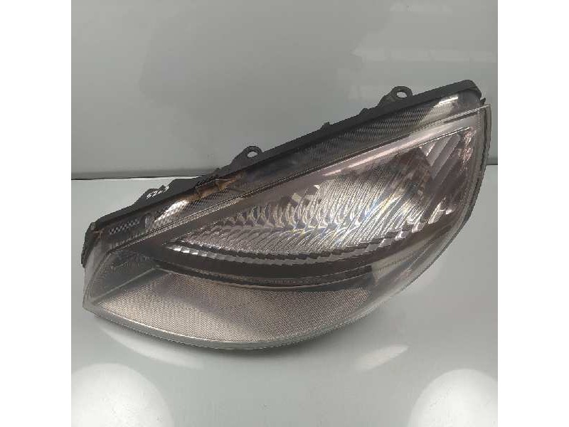 Recambio de faro izquierdo para renault scenic ii grand confort dynamique referencia OEM IAM   