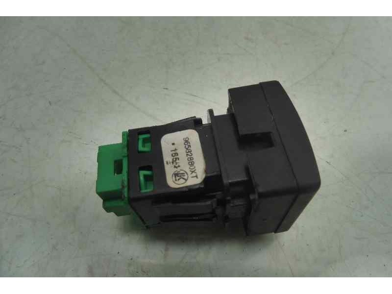 Recambio de mando multifuncion para peugeot partner kombi outdoor referencia OEM IAM 96582880XY  