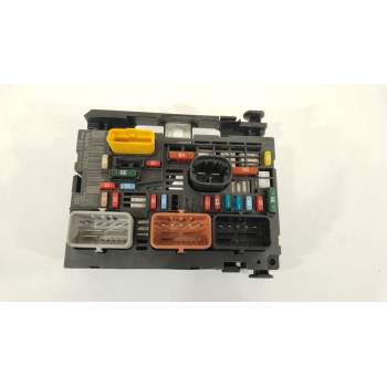 CAJA RELES / FUSIBLES 9664706280 BSMR0500 