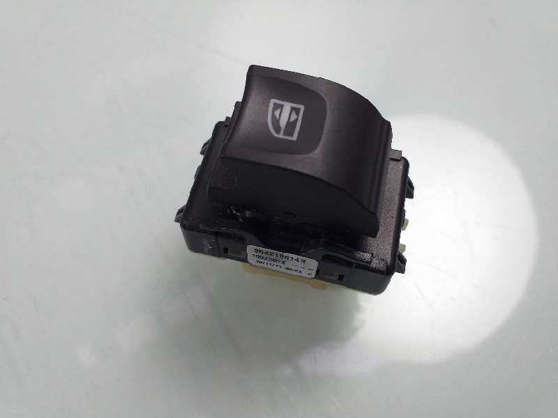 Recambio de mando elevalunas delantero derecho para renault clio iv authentique referencia OEM IAM 254218614R  