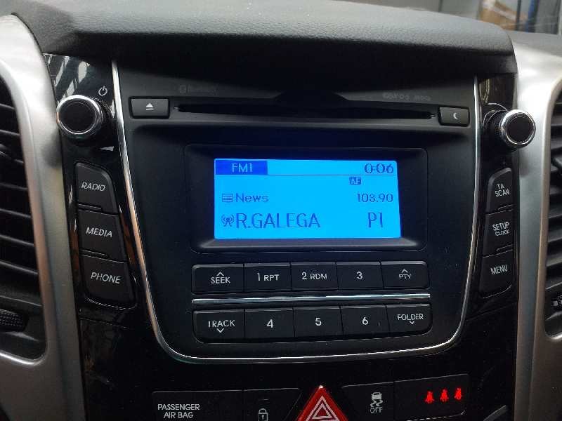 Recambio de sistema audio / radio cd para hyundai i30 (gd) referencia OEM IAM 96170A6210GU  