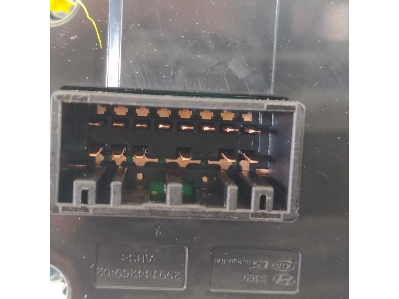 Recambio de mando luces para kia stonic (ybcuv) drive referencia OEM IAM 93404D4962  