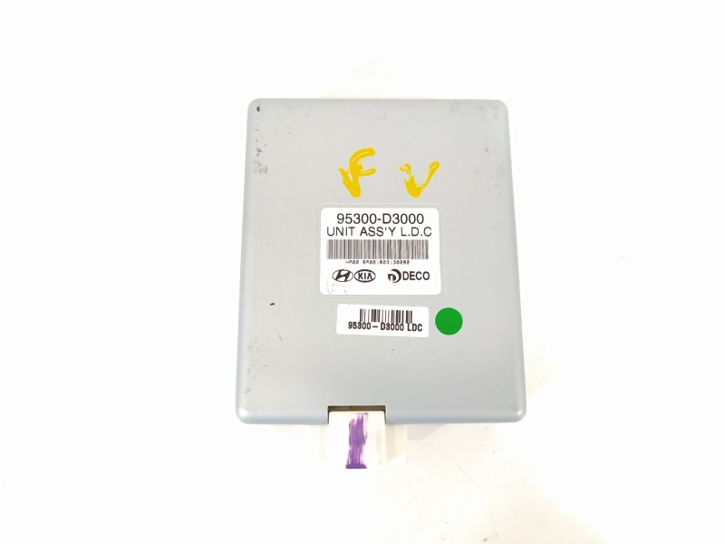 Recambio de modulo electronico para hyundai tucson kosmo 4wd referencia OEM IAM 95300D3000  
