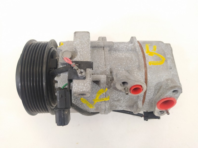 Recambio de compresor aire acondicionado para kia stonic (ybcuv) drive referencia OEM IAM DVE12N  