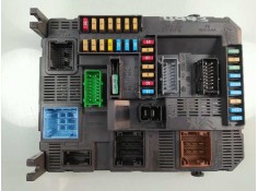Recambio de caja reles / fusibles para peugeot 2008 (--.2013) style referencia OEM IAM 9807532080  