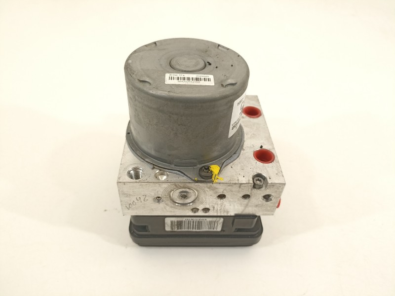 Recambio de abs para kia stonic (ybcuv) drive referencia OEM IAM 58910H8450 MGH85AD BE6003DA01