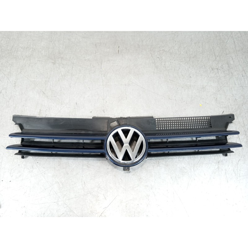 Recambio de rejilla delantera para volkswagen golf iv berlina (1j1) conceptline referencia OEM IAM 1J0853651H  